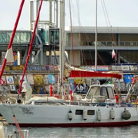 Botel Barco Puerto De Santa Maria
